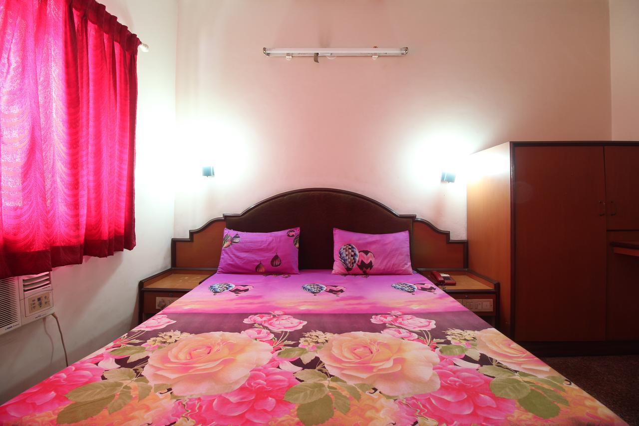 Hotel Soubhagya Inn Silvassa Exterior photo