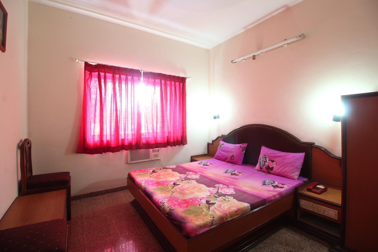 Hotel Soubhagya Inn Silvassa Exterior photo