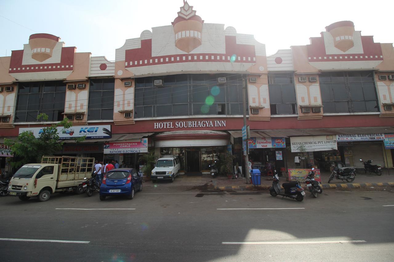 Hotel Soubhagya Inn Silvassa Exterior photo
