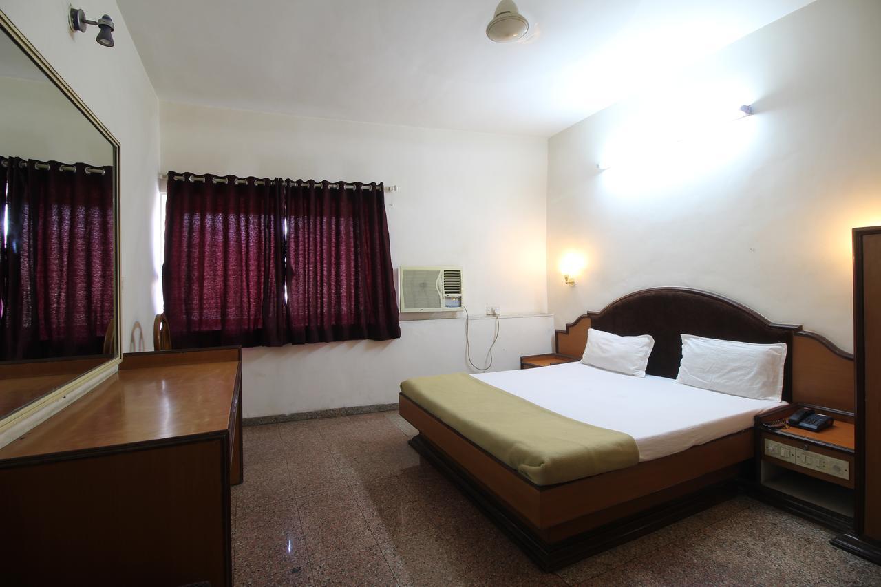 Hotel Soubhagya Inn Silvassa Exterior photo
