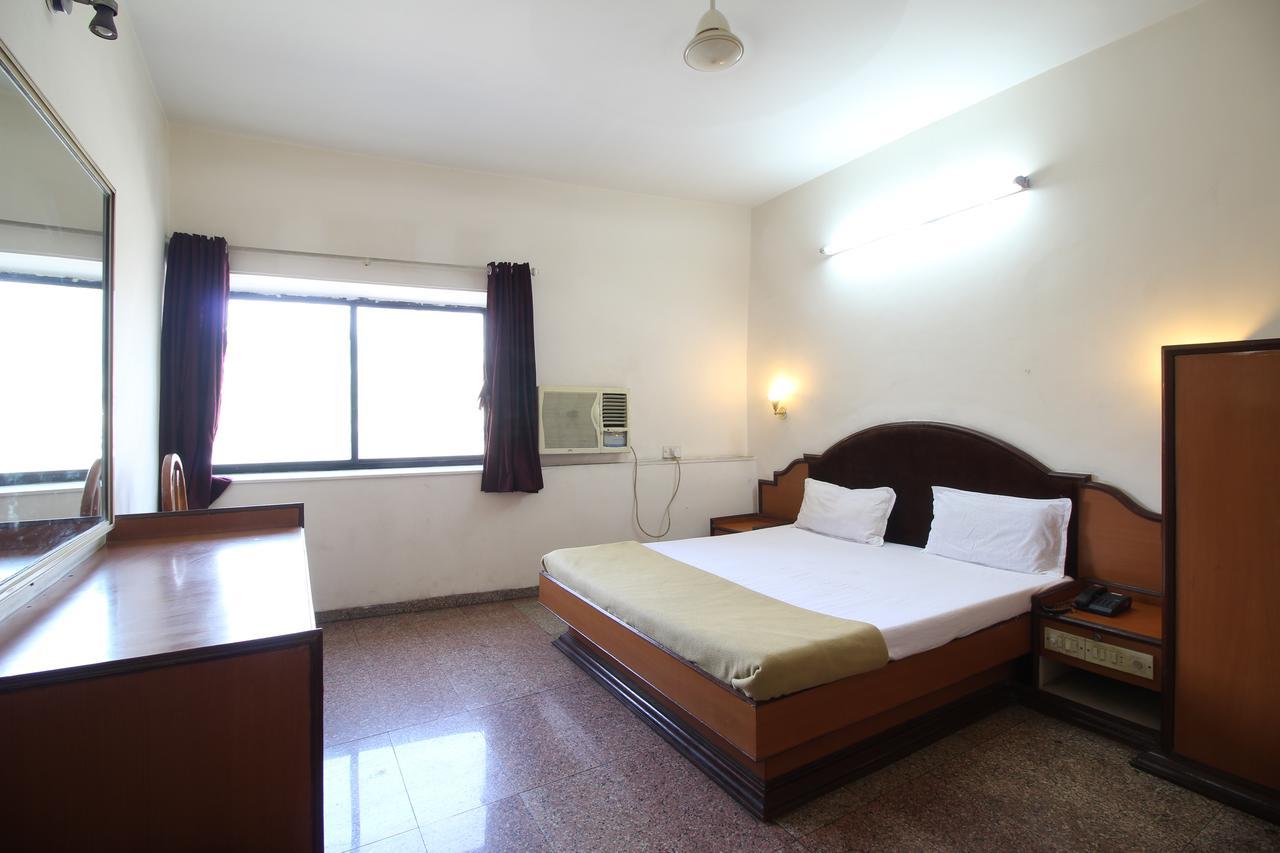 Hotel Soubhagya Inn Silvassa Exterior photo